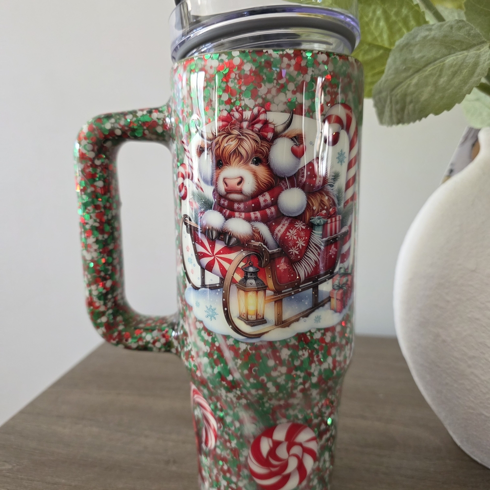 Holiday Cow Tumbler with Handle - Green and Red